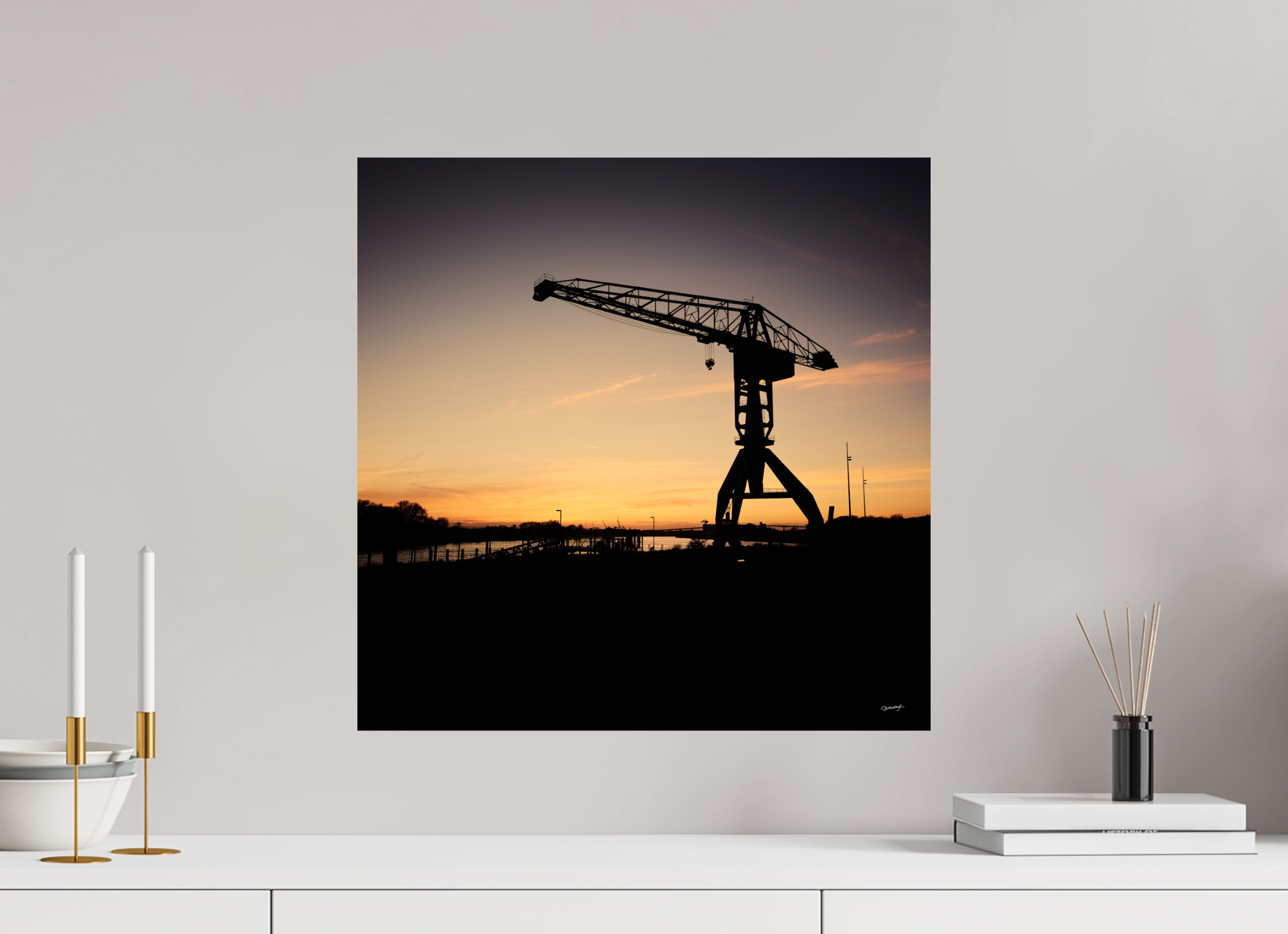 50 x 50 cm, TIRAGE PHOTO CONTRECOLLÉ SUR SUPPORT ALUMINIUM Coucher de grue