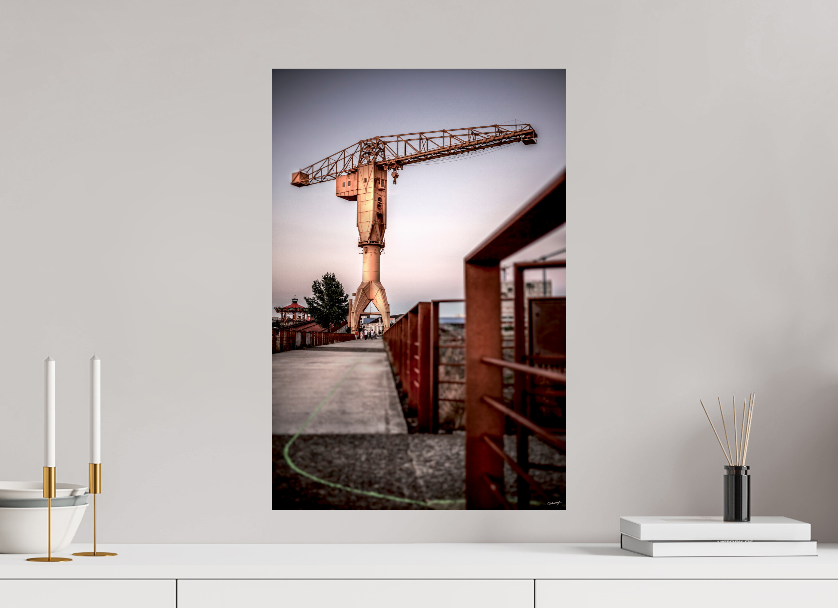 40 x 60 cm, TIRAGE PHOTO SUR FUJI CRYSTAL DP II LA LIGNE VERTE ET LA GRUE JAUNE