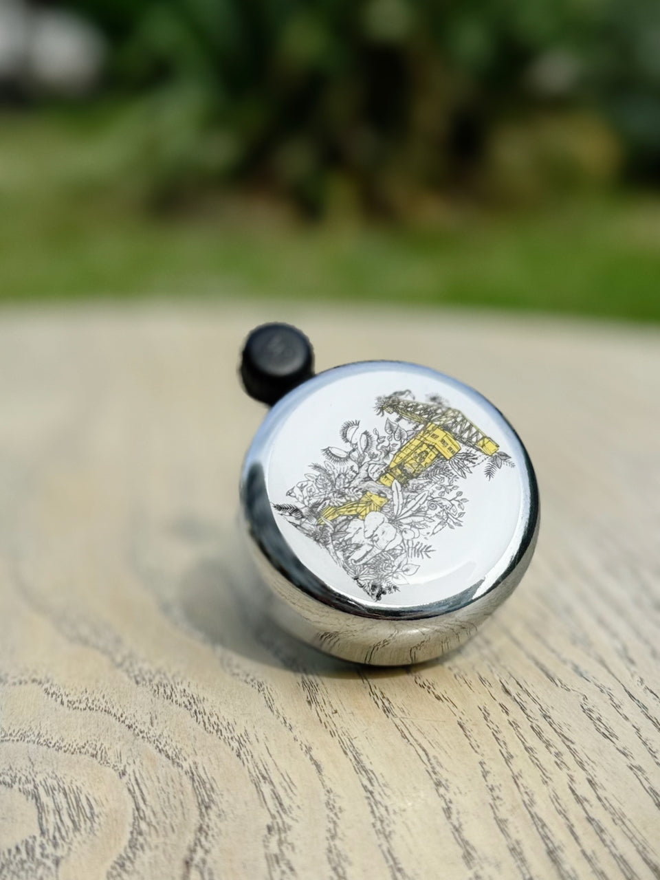 La sonnette de vélo La Grue Jaune JUNGLE