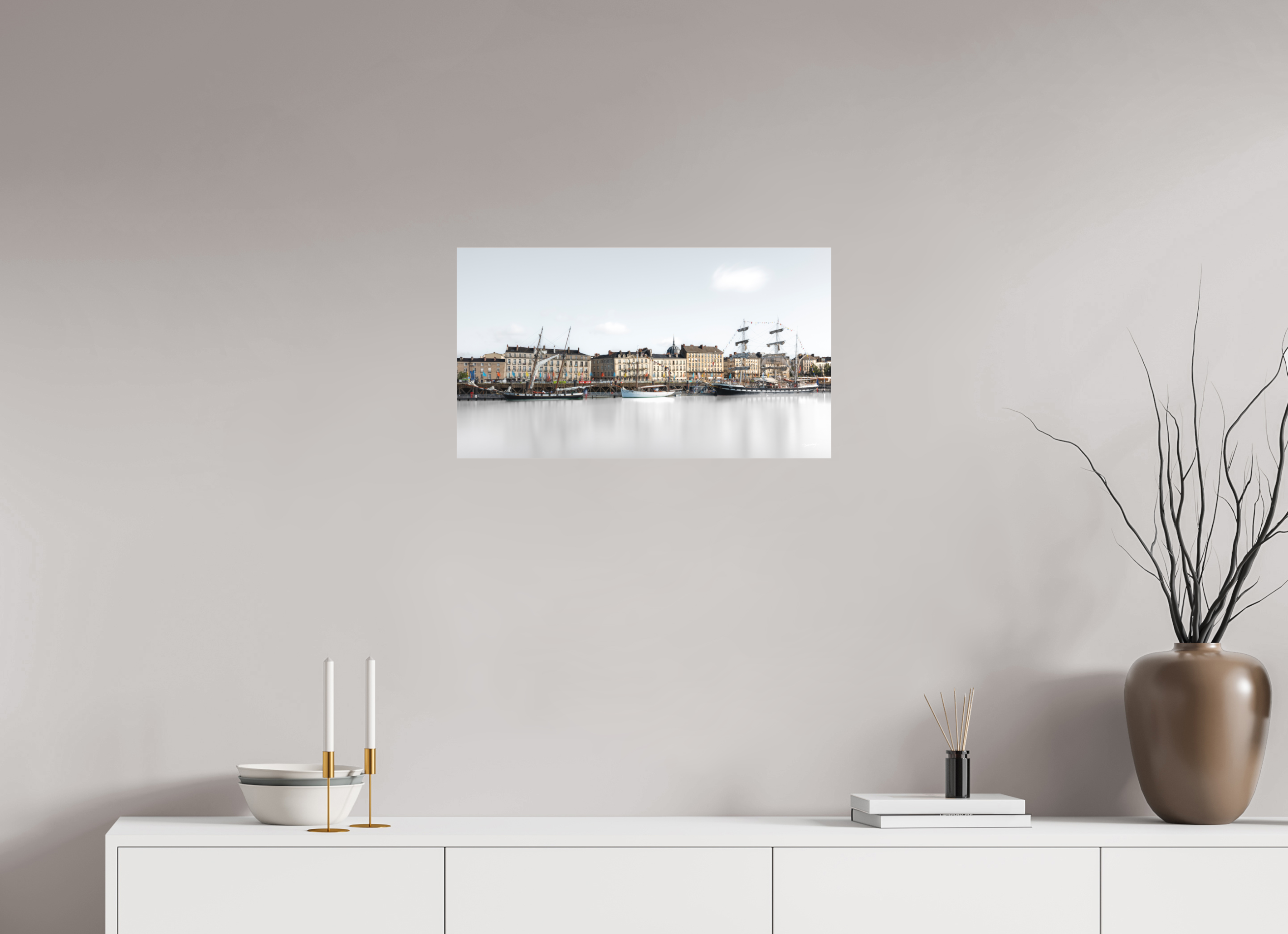 64 x 36 cm, TIRAGE PHOTO SOUS PLEXI MAT LE QUAI DE LA FOSSE - Nantes