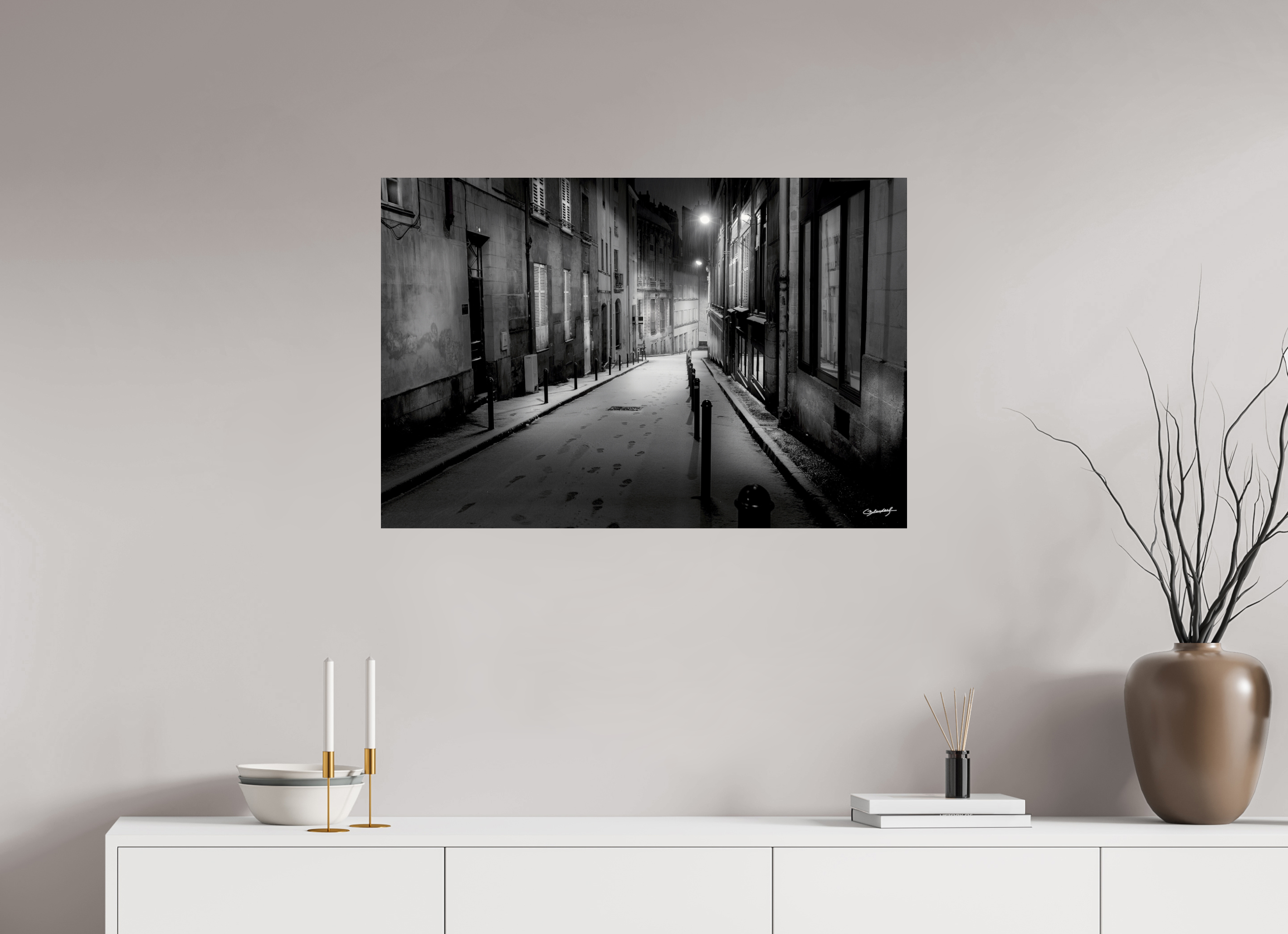 90 x 60 cm, TIRAGE PHOTO CONTRECOLLÉ SUR SUPPORT ALUMINIUM RUE DU PUITS D'ARGENT - Nantes