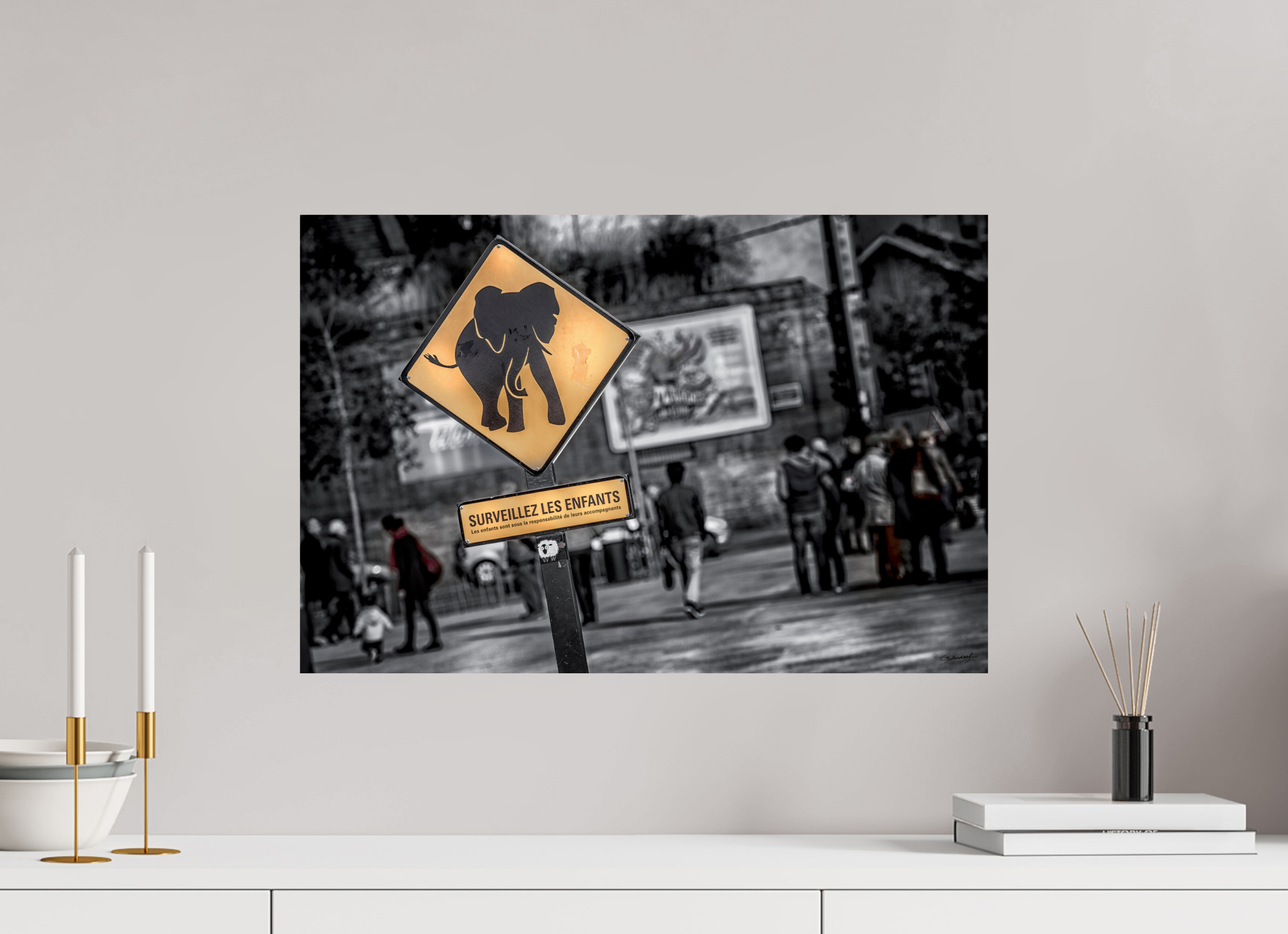 60 x 40 cm, TIRAGE PHOTO CONTRECOLLÉ SUR SUPPORT ALUMINIUM SURVEILLEZ LES ENFANTS - Nantes