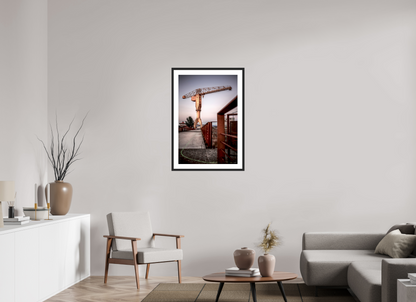 60 x 90 cm, CADRE GALERIE AVEC PASSE-PARTOUT LA LIGNE VERTE ET LA GRUE JAUNE