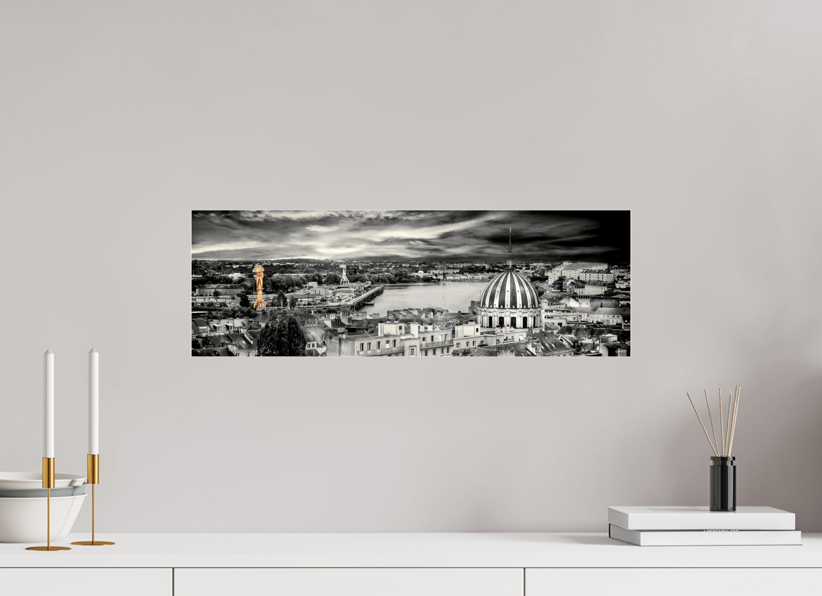60 x 20 cm, TIRAGE PHOTO SOUS PLEXI BRILLANT BON PORT ET LA GRUE JAUNE - Nantes