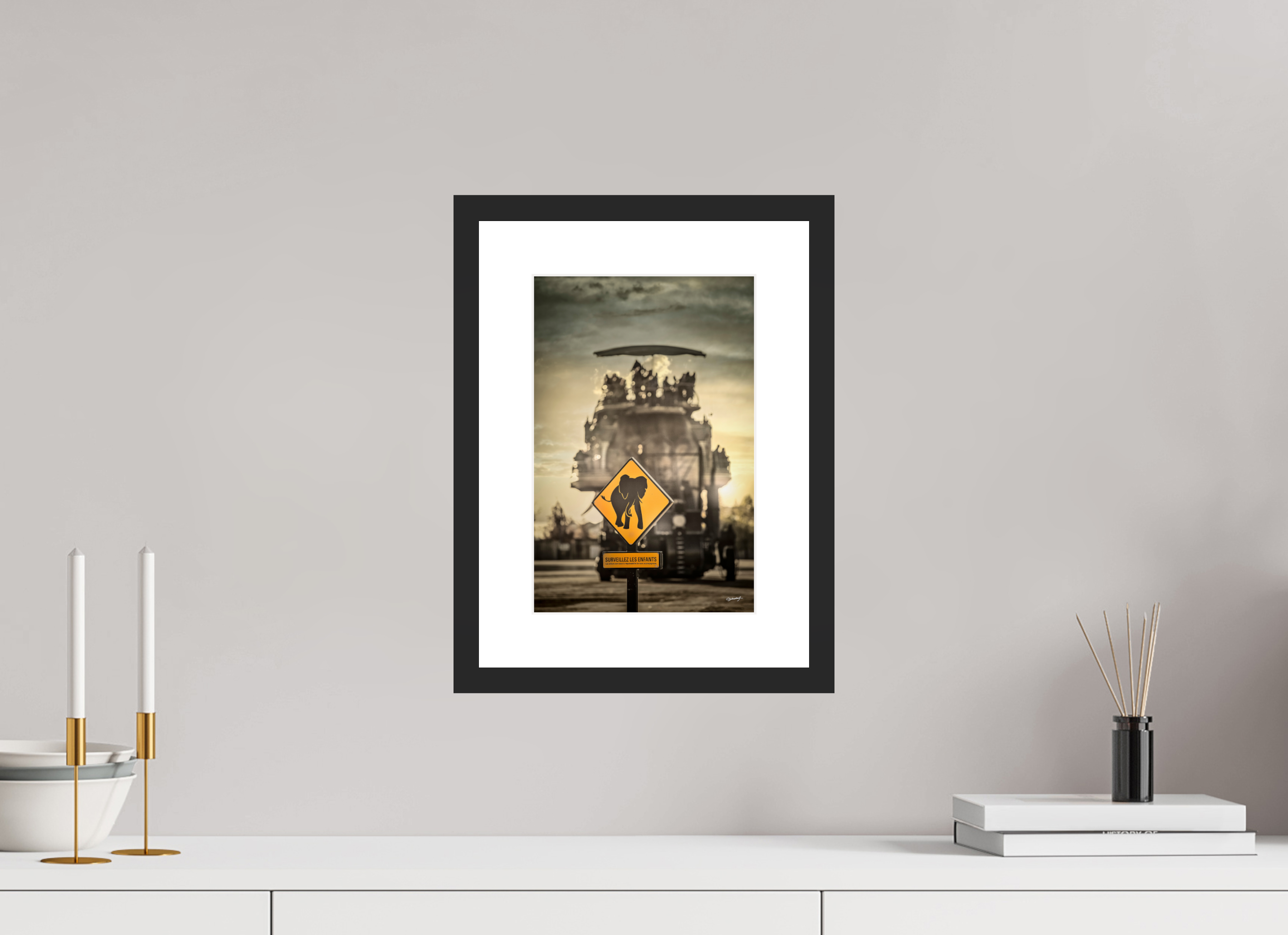 20 x 30 cm, CADRE GALERIE AVEC PASSE-PARTOUT SURVEILLEZ LES ENFANTS - Nantes