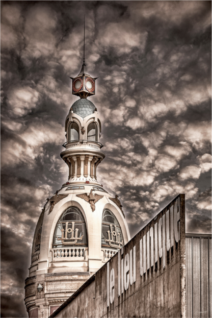 Main image TOUR LU ET LIEU UNIQUE - Nantes