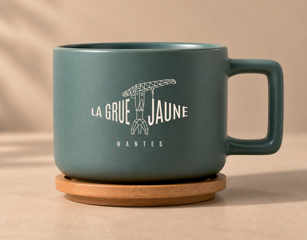 Le mug avec couvercle en bambou La Grue Jaune Nantes