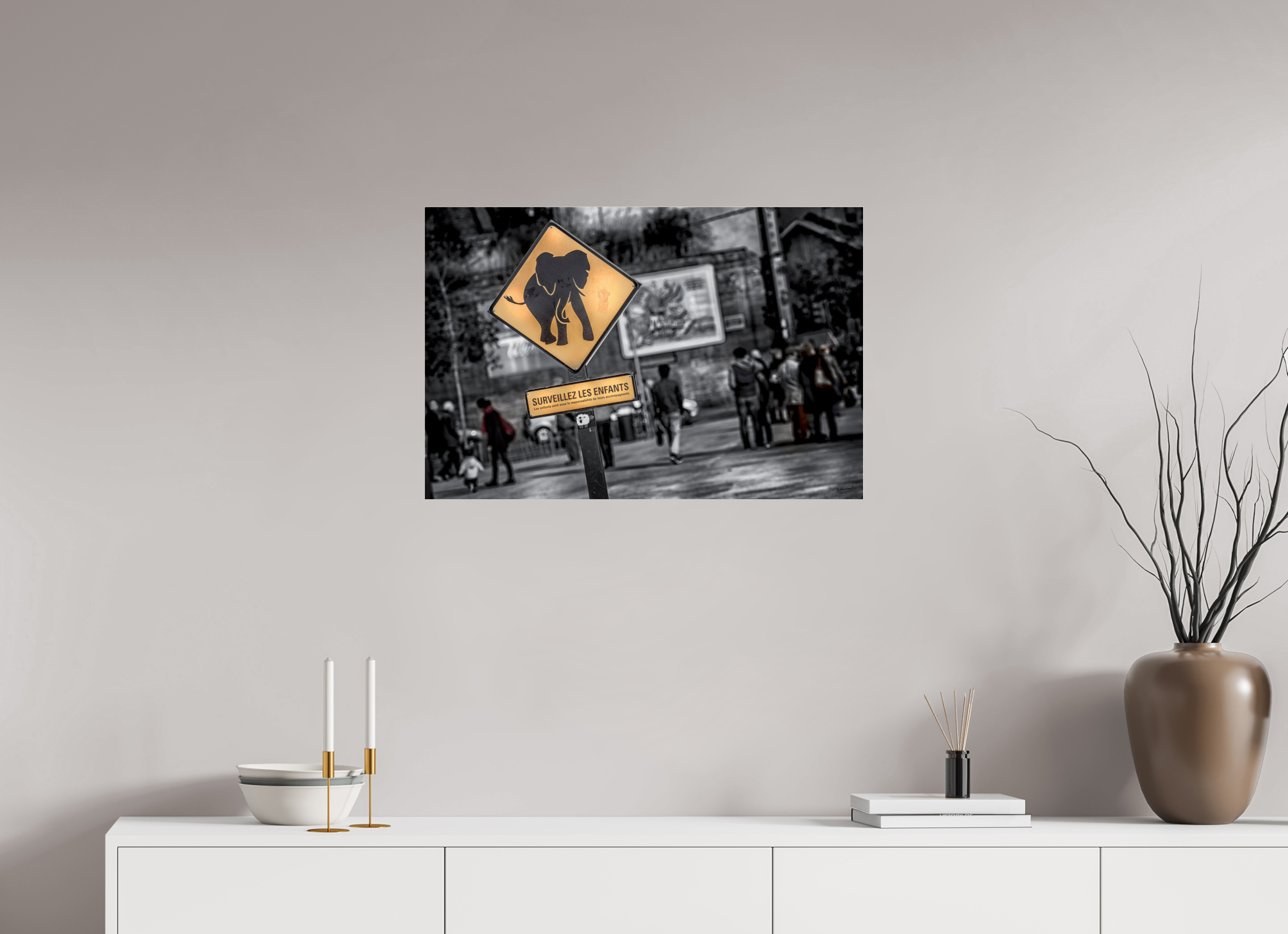 75 x 50 cm, TIRAGE PHOTO SOUS PLEXI BRILLANT SURVEILLEZ LES ENFANTS - Nantes