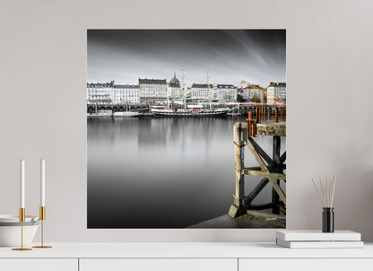 60 x 60 cm, TIRAGE PHOTO SOUS PLEXI BRILLANT ESTACADE - Nantes