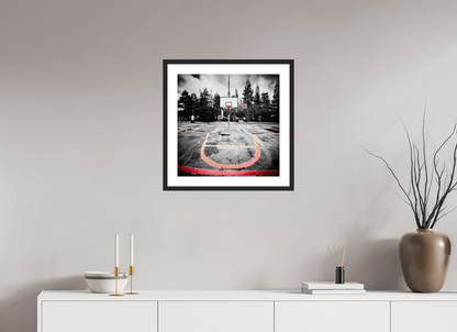 50 x 50 cm, CADRE GALERIE AVEC PASSE-PARTOUT Arbre à basket II