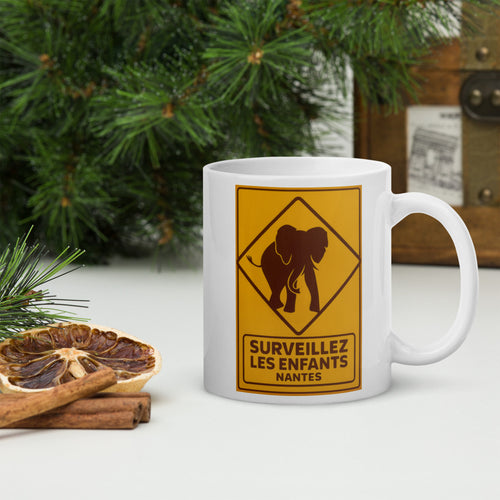 Mug Surveillez les enfants, Nantes